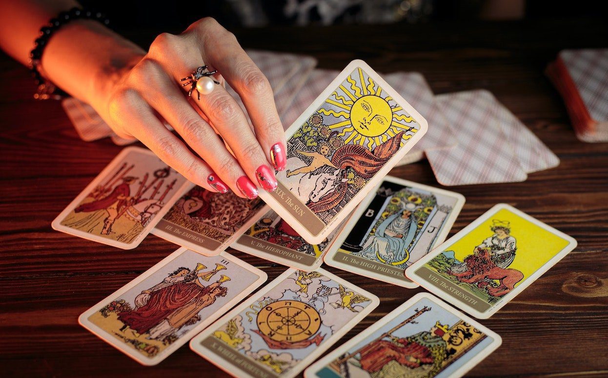 Tarot Card Reading service in Kolkata